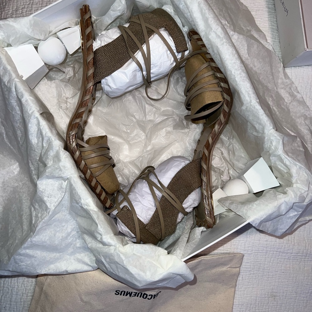 Jacquemus Valerie Hautes Heeled Sandals In Brown - Picture 5 of 14